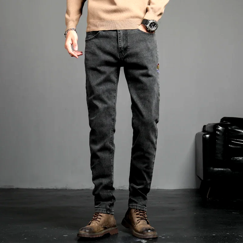 Noir / 28 | S