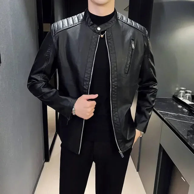 Noir / M